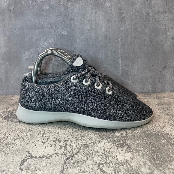 Allbirds Wool Runner Sneakers Womens sz 8 - Picture 1 of 7
